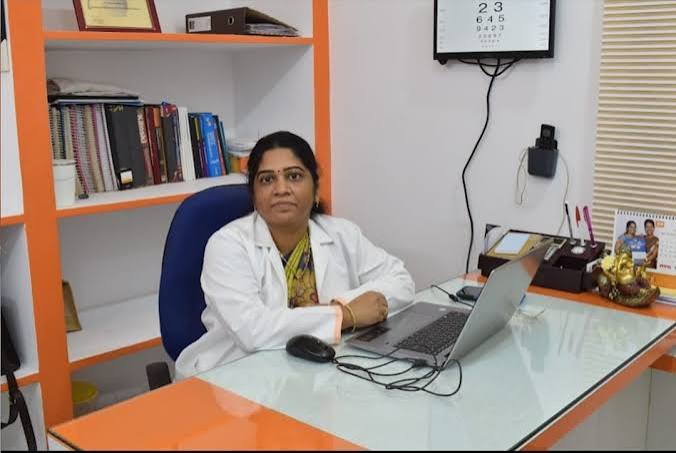 Dr Supriya C
